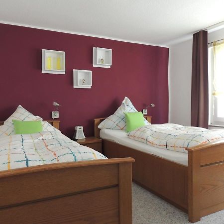 Pension Neuenrade Zimmer foto